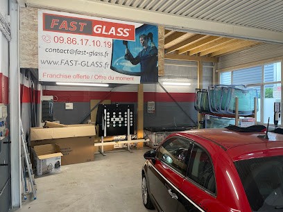 FAST GLASS Changement et réparation de pare-brise, Réparateur de Pare-Brise à Santeny